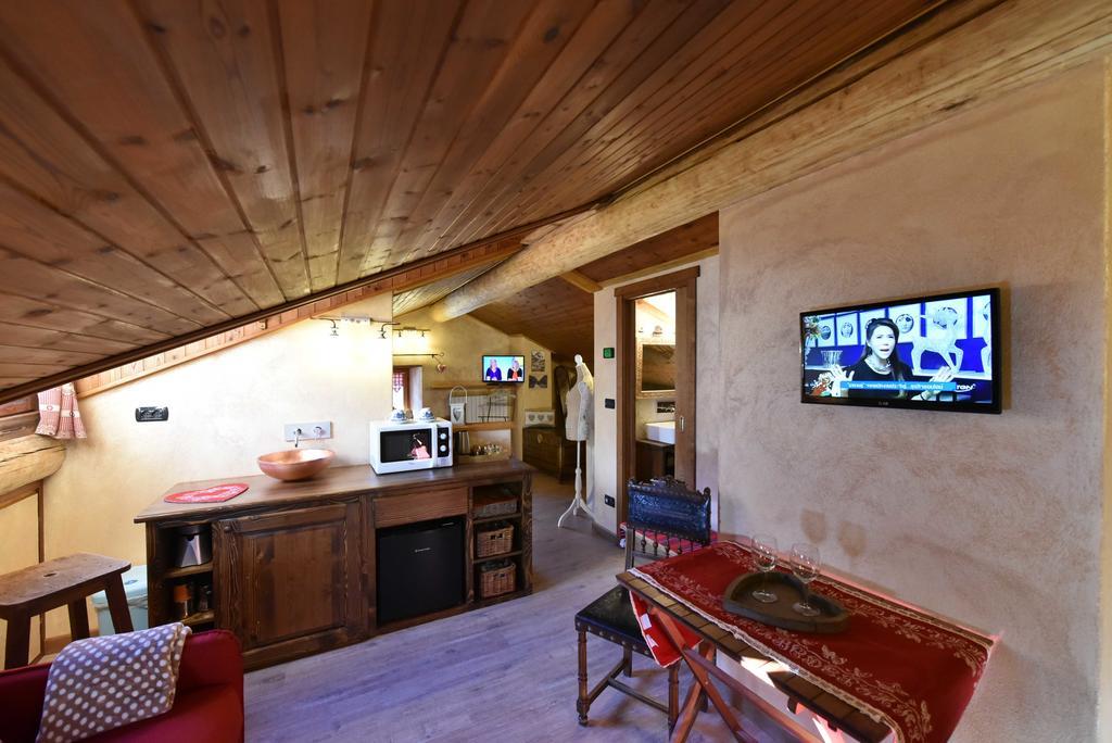 L'Ancien Paquier Chambre D'Hotes Valtournenche Exterior foto